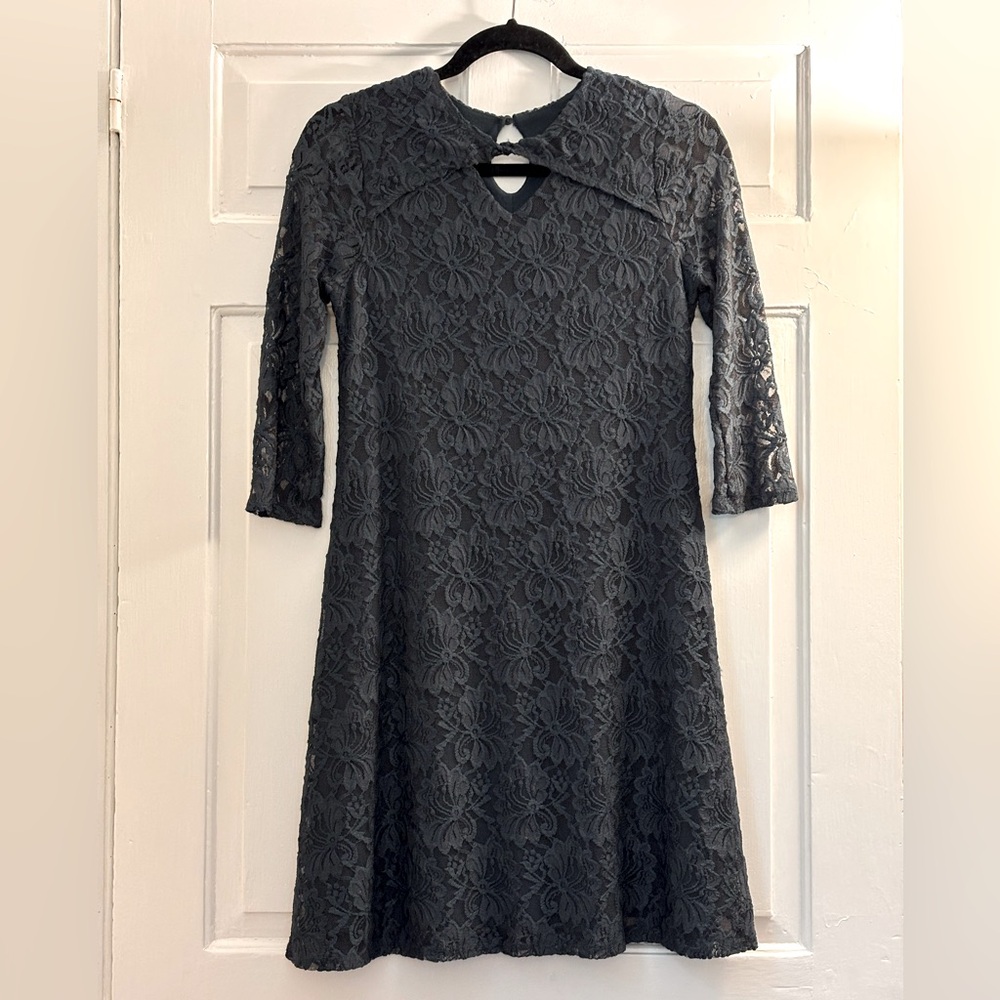 Zunie Lace Cutout 3/4 Sleeve Girls Dress, size 16